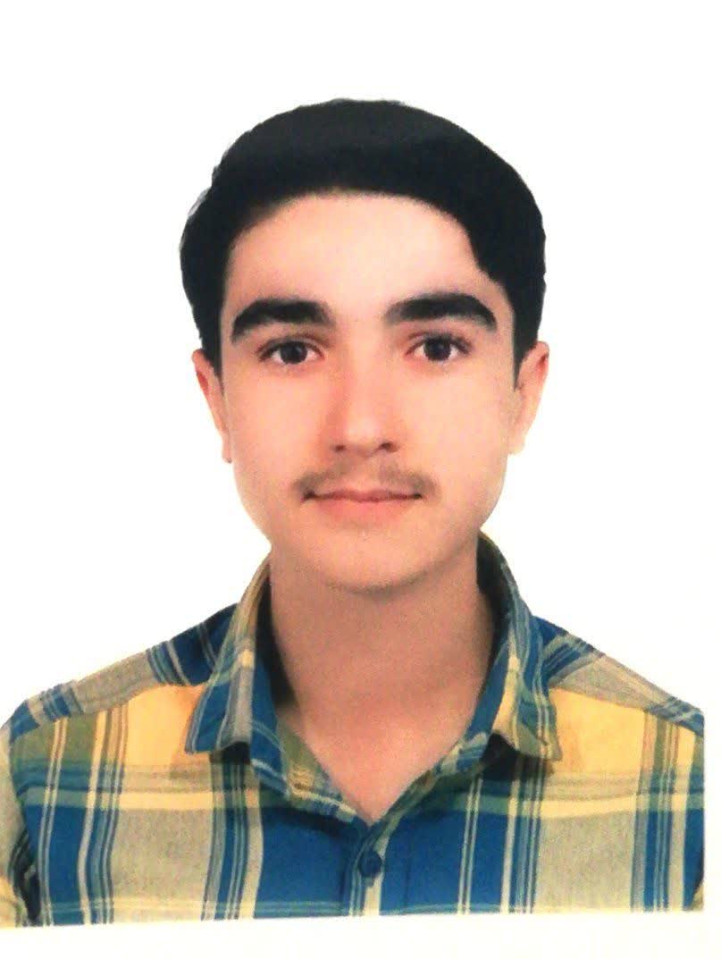 گفت وگو با محمد شیرازی قهرمان مهر ماه دوازدهم ریاضی از میانه