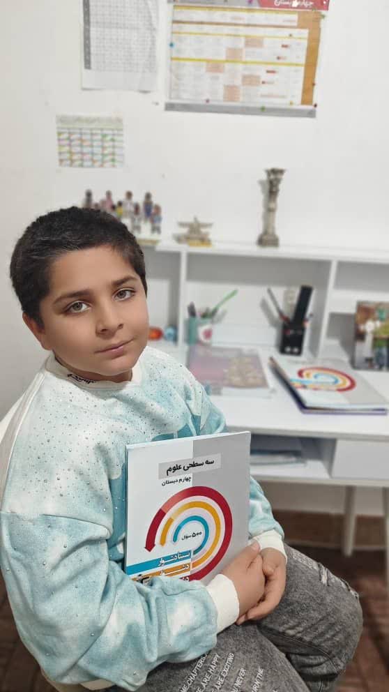 گفت و گو با قهرمانان پاییز کانون قلم چی باشت