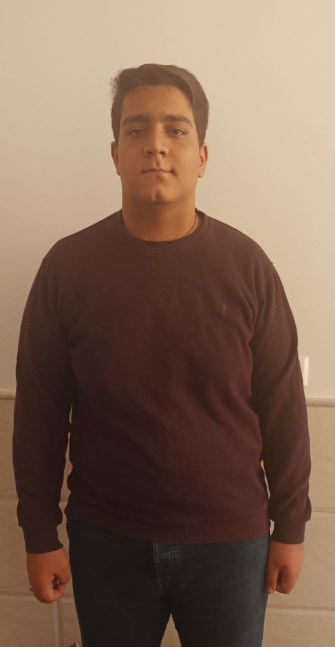 گفت و گو با علی اصغر رنگ رز- دانش آموز پرتلاش یازدهم انسانی