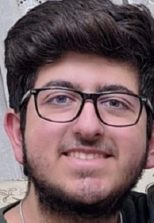 علی قاقازیانی قهرمان پیوستگی دوازدهم ریاضی