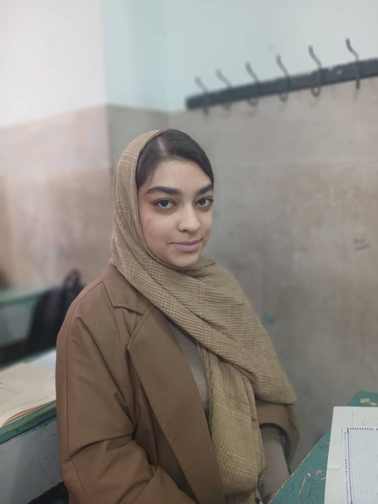 گفتگو و مصاحبه با مهسا حکیمی قهرمان پیوستگی رشته انسانی