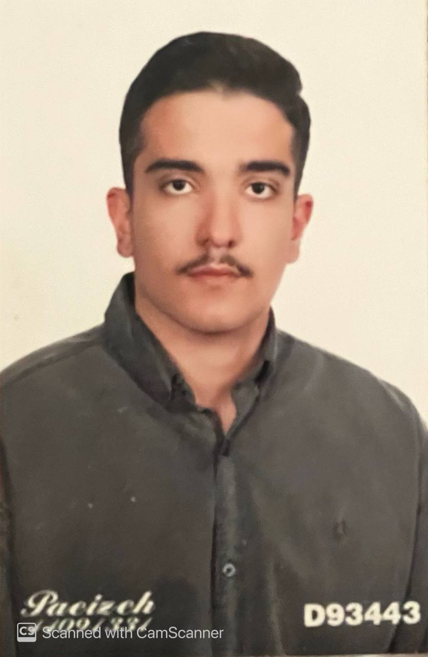 مهدی میرزایی قهرمان پیوستگی دوازدهم ریاضی