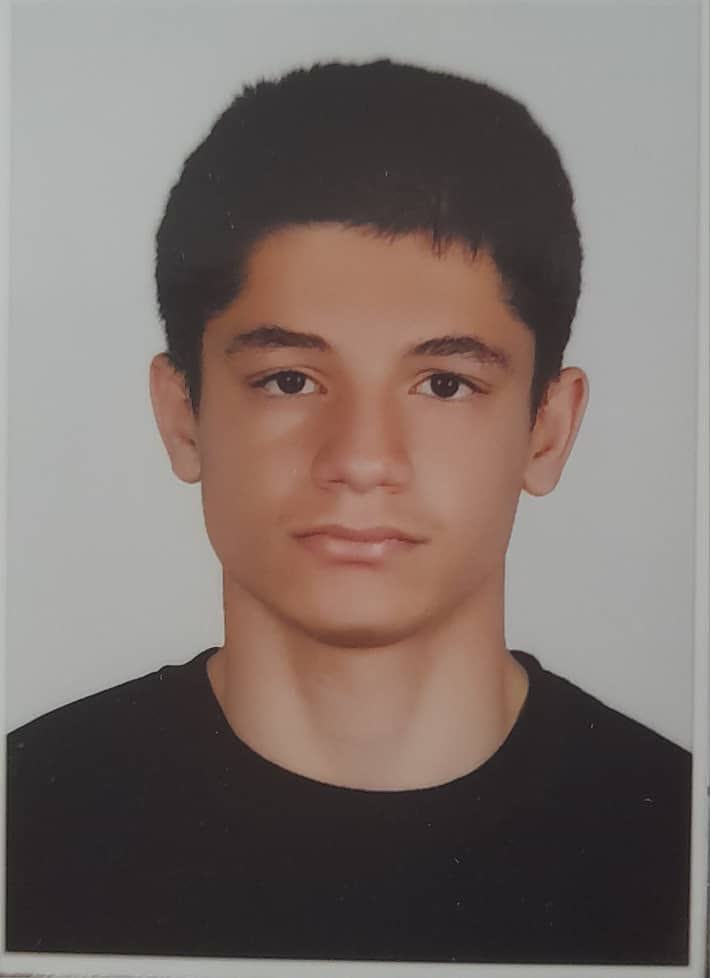 گفتگو با اشکان خادم  قهرمان تابستان