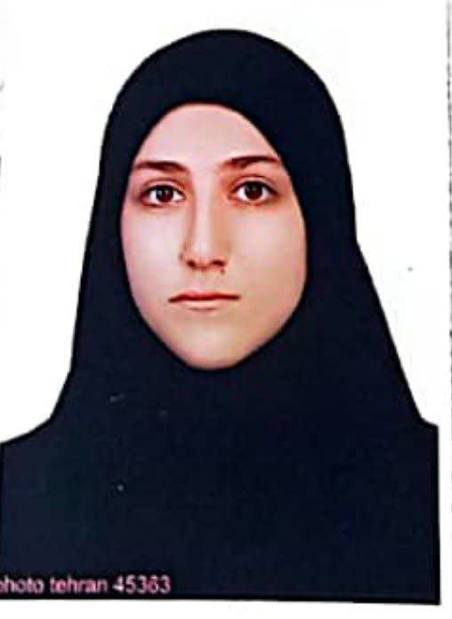 گفتگو با رقیه نظری پایه دوازدهم انسانی