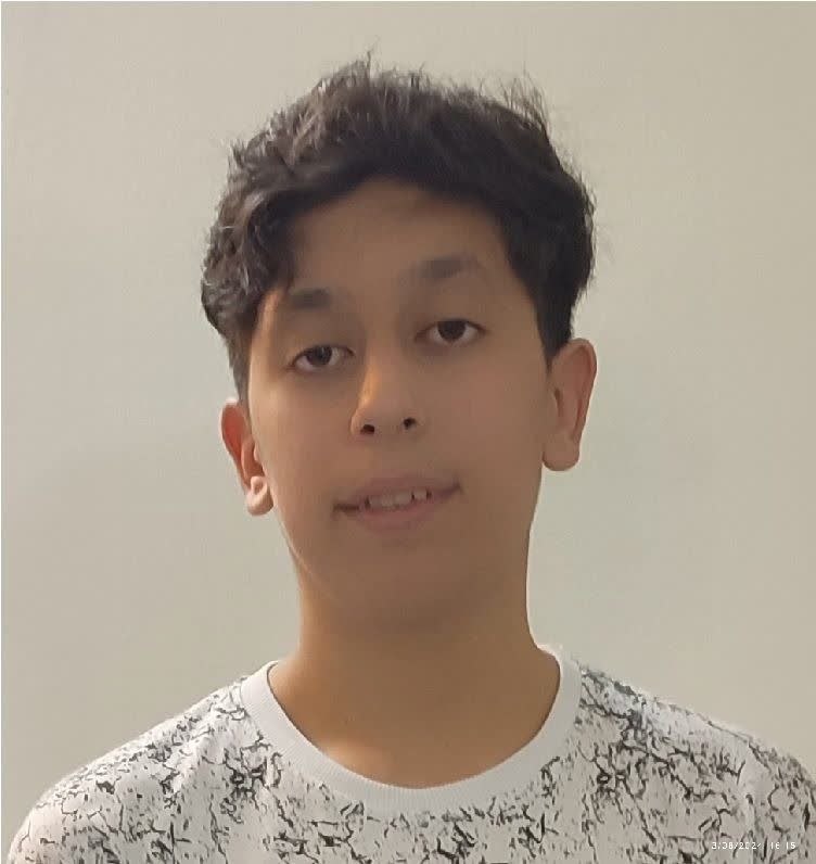 گفتگو با دانش آموز برتر پایه هشتم : امیررضا نجفی مقدم از مشهد