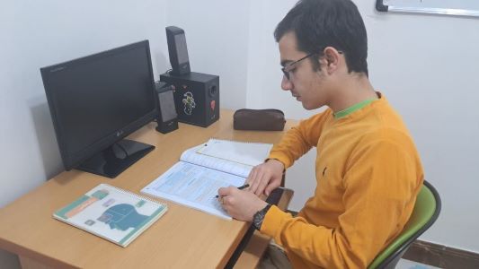 امیرحسین لطفعلیان قهرمان پیوستگی دوازدهم انسانی از شهرکرد