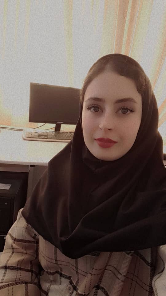 گفتگو با مهدیه خداویسی قبولی علوم تربیتی بوعلی از همدان شعبه یک