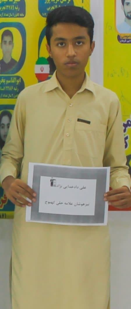 گفت وگوبا علی دادخدایی نژاد قبولی تیزهوشان دهم تجربی  از قلعه گنج