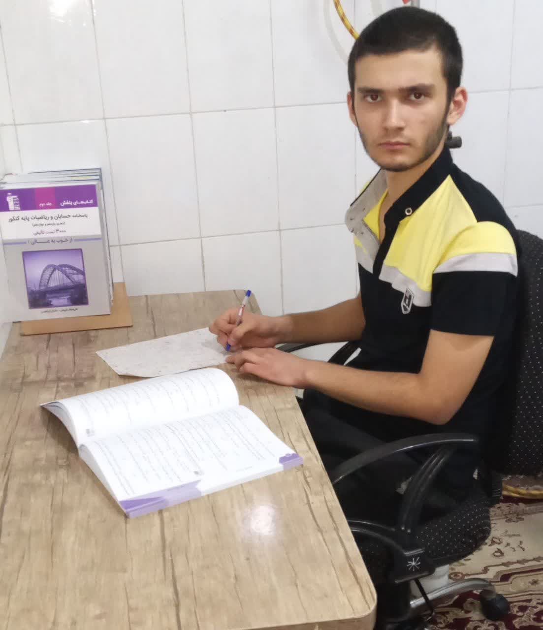 گفت وگو با محمد مهدی بخشی عضو برترها دوازدهم از میانه