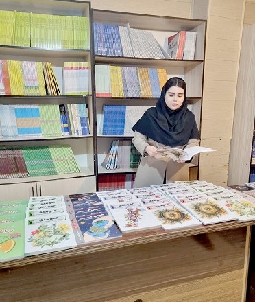 گفت وگو با شقایق نادری ، پشتیبان برتر در پیشرفت تحصیلی