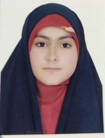 گفت و گو با فاطمه سادات احمدی دانش آموز مقطع دوازدهم تجربی