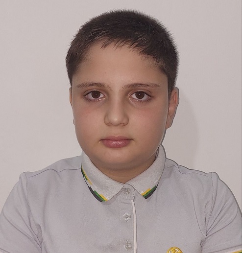 رهام قاسمی - ششم ابتدایی - قهرمان پیوستگی1404