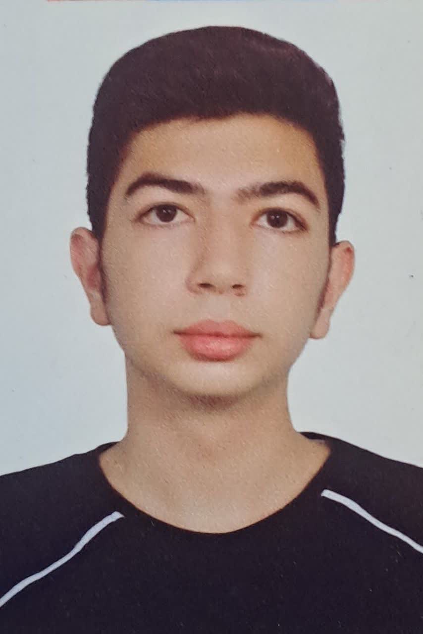 امیر محمد حقیقت دوازدهم ریاضی قهرمان پیوستگی