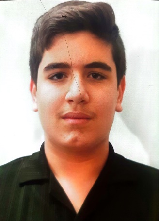 گفتگو با امیرعلی غلامی دانش اموز برتر از شاهین شهر