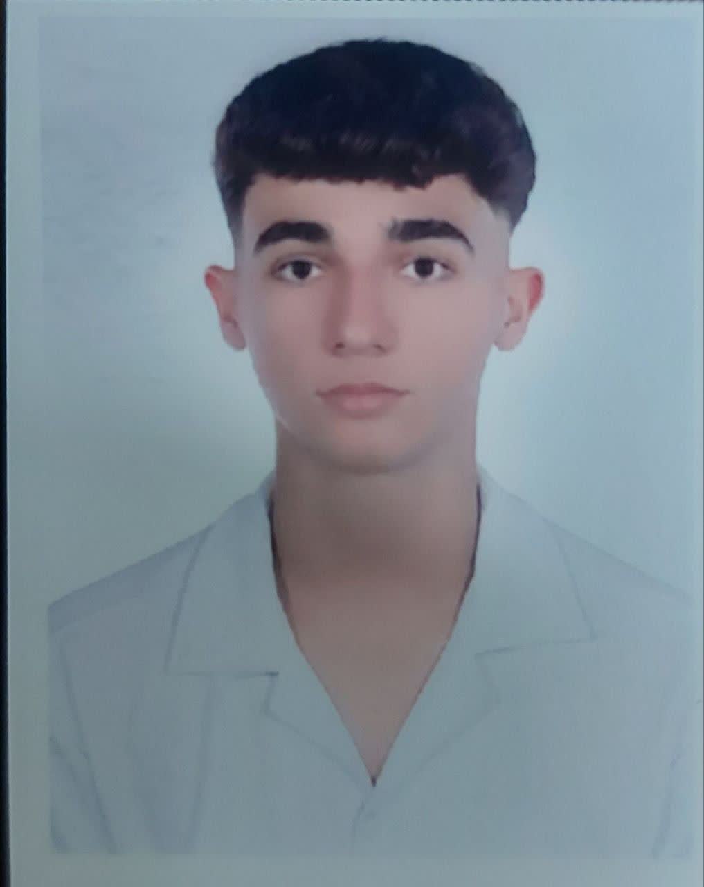 گفت وگو با مهدی عزیزی عضو قهرمانان مهر ماه یازدهم تجربی از میانه