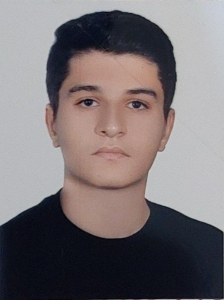 گفتگو با امیرحسین یاوری پایه یازدهم تجربی قهرمان پاییز از سنندج