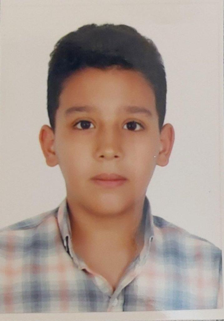 گفتگو با آریاز عبدی پایه هشتم قهرمان پاییز از سنندج