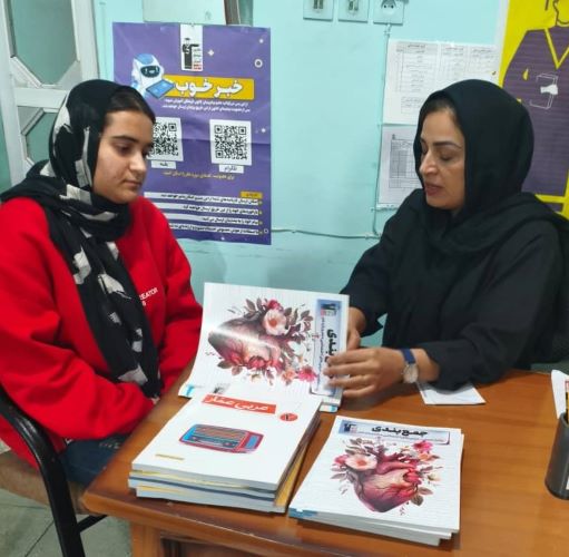 گفت و گو با سما ملک زاده ؛ قهرمان پیوستگی پایه دهم تجربی