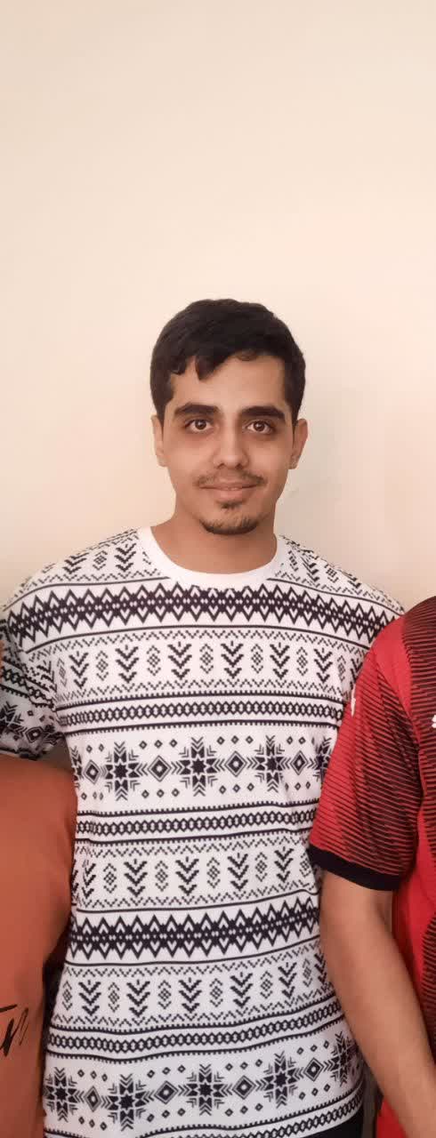 گفتگو با امیرپارسا هاشمی پایه 10تجربی قهرمان پیوستگی در پائیز