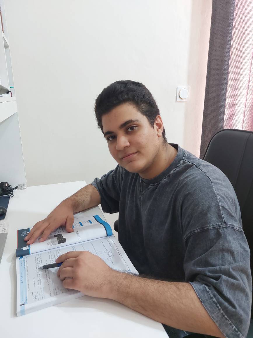 گفتگو با طاها برزویی قهرمان پاییز