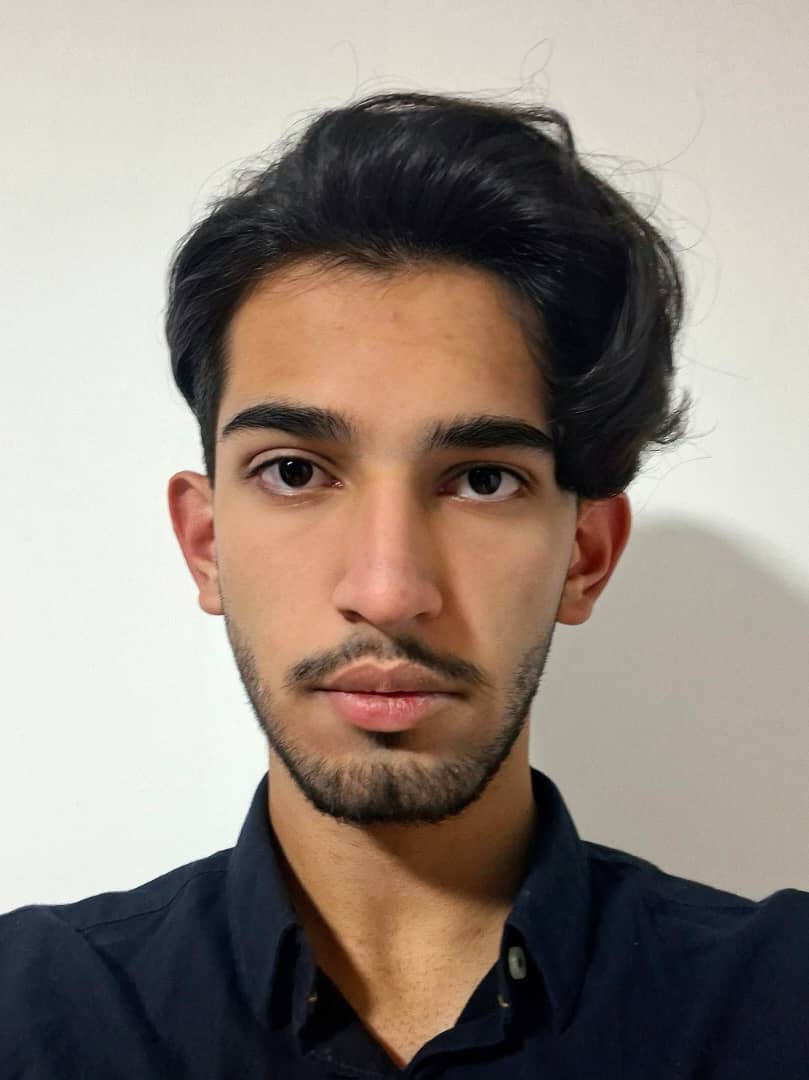 مصاحبه با شایان بنافی؛ دانش‌آموز پایه دوازدهم ریاضی از شیراز