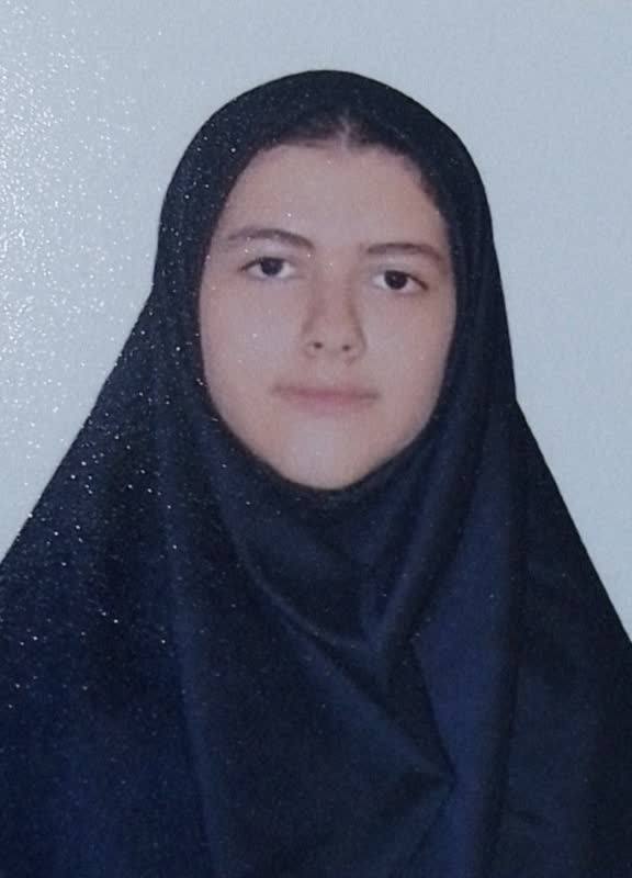 مصاحبه با سارینا صادقیان پایه  دهم تجربی از تنکابن