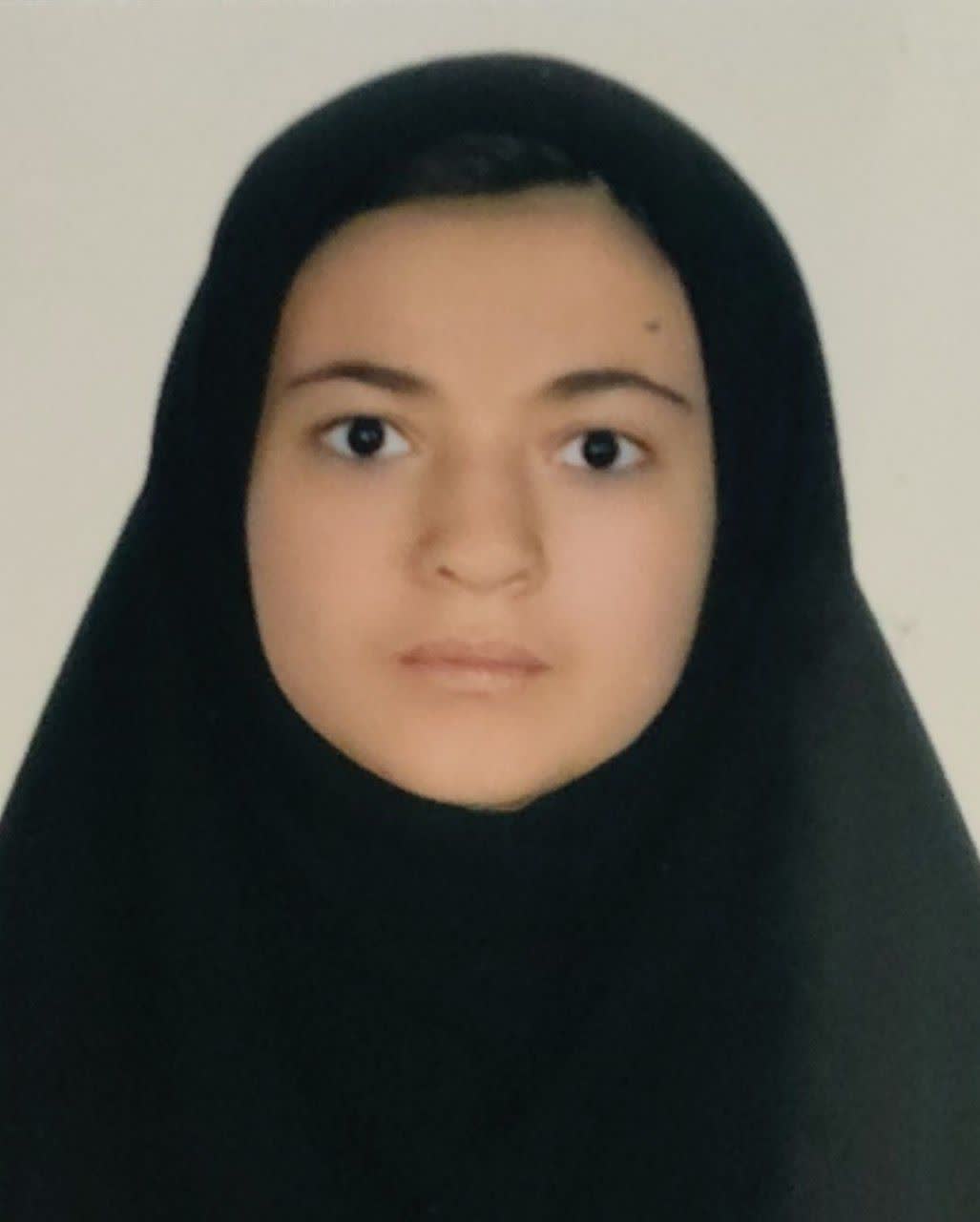 گفت و گو با دانش آموز حنانه پیرجانی عضو باشگاه 500 تایی