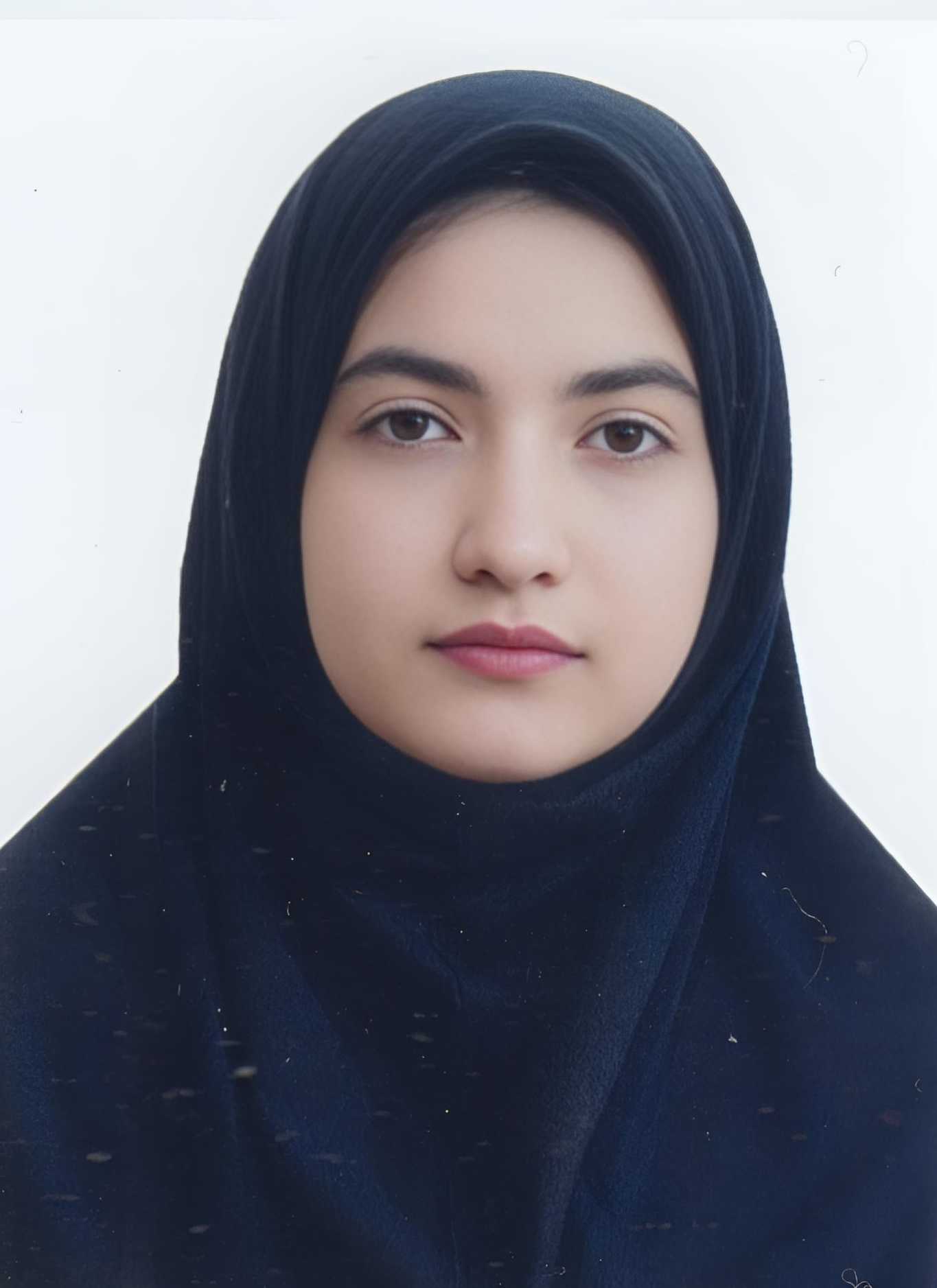 گفتگو با سونیا باپیری قهرمان پیوستگی یازدهم تجربی از سردشت