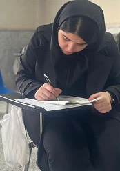 ثنا بابازاده ازکارنامه مبحثی برای فهمیدن نقاط ضعفم استفاده می‌کنم