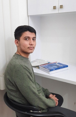 گفت و گو با  امیرمحمد جنگی ، قهرمان پیشرفت تحصیلی