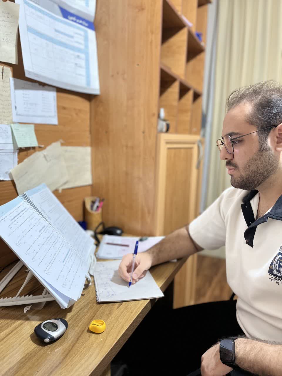 گفتگو با  علیرضا فریدونی  قهرمان پیشرفت