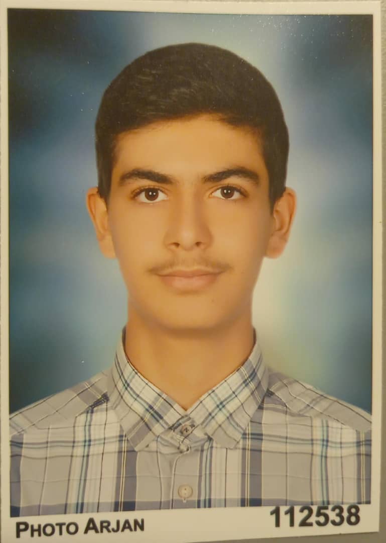 مصاحبه با علی اژدری؛ دانش‌آموز پایه یازدهم از شیراز