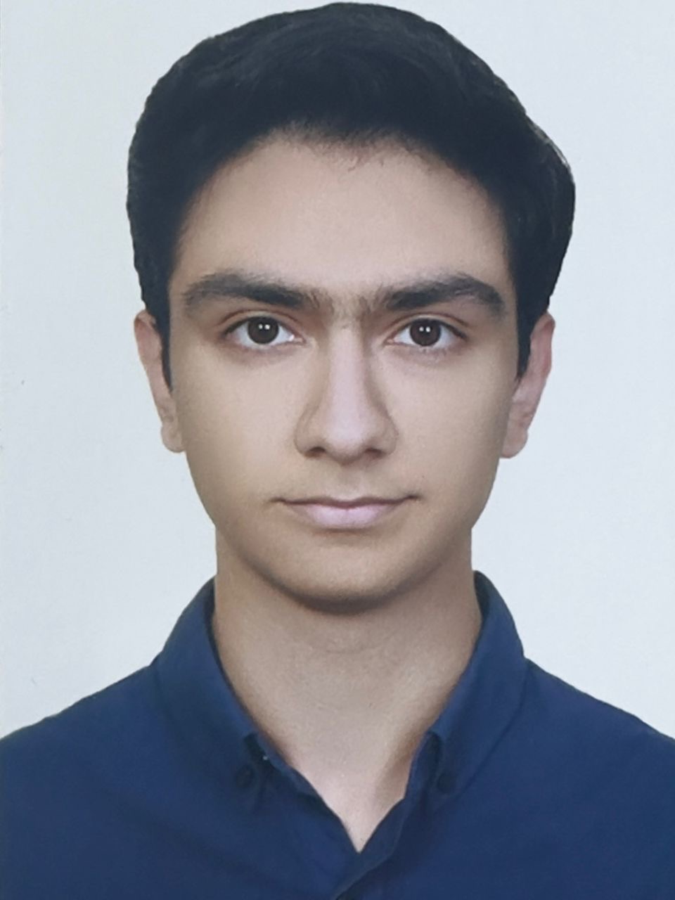 مصاحبه با سینا ویسه؛ دانش‌آموز پایه دوازدهم از شیراز