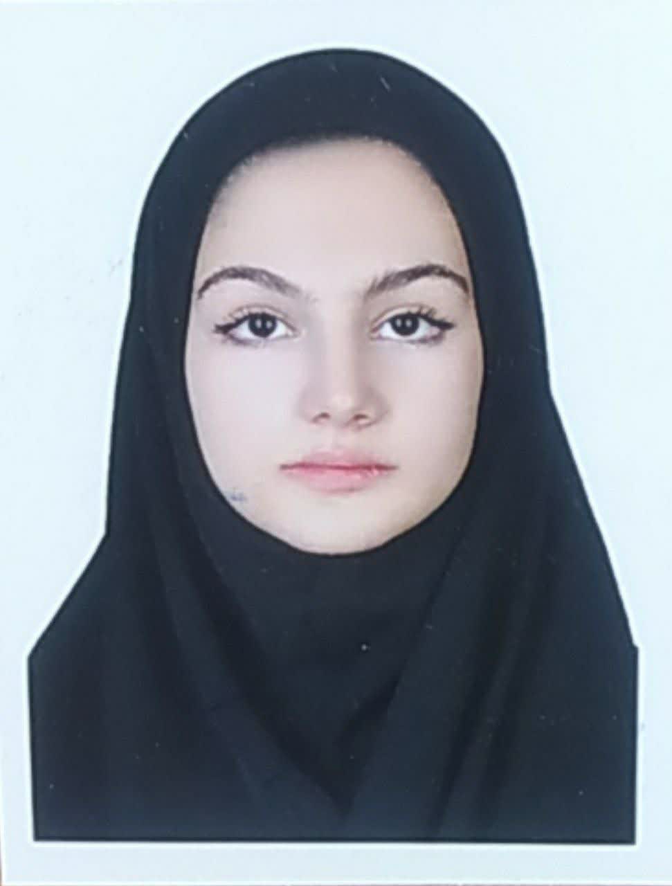 گفتگو با فاطیما پارسا مهر دانش اموز برتر از شاهین شهر