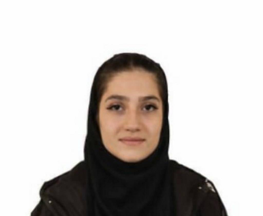 گفتگو با هلیا خمسه پشتیبان قهرمان پیشرفت درسی دوازدهم تجربی