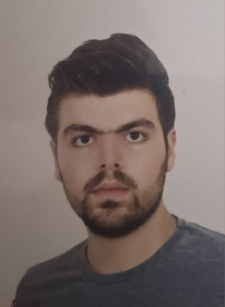 گفتگو با فرید رضایی؛ پشتیبان برتر قهرمان پیشرفت درسی پایه یازدهم