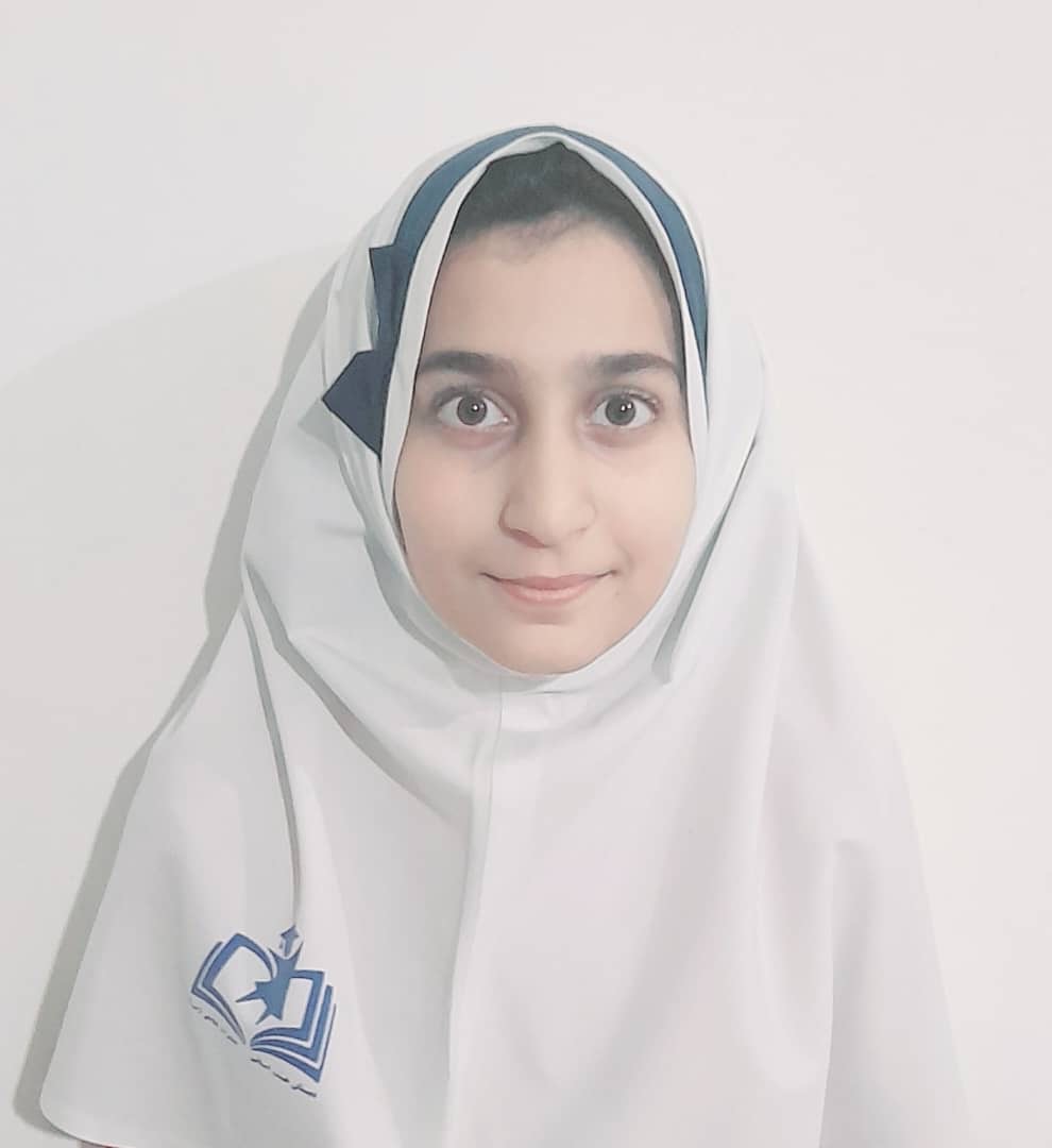 گفتگو با کیمیا شیوانسب چهارم دبستان قهرمان تابستان