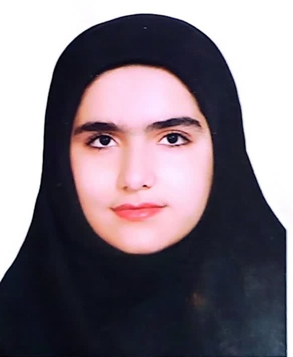 گفت و گو با زینب محمدی زاده دانش آموز مقطع یازدهم تجربی