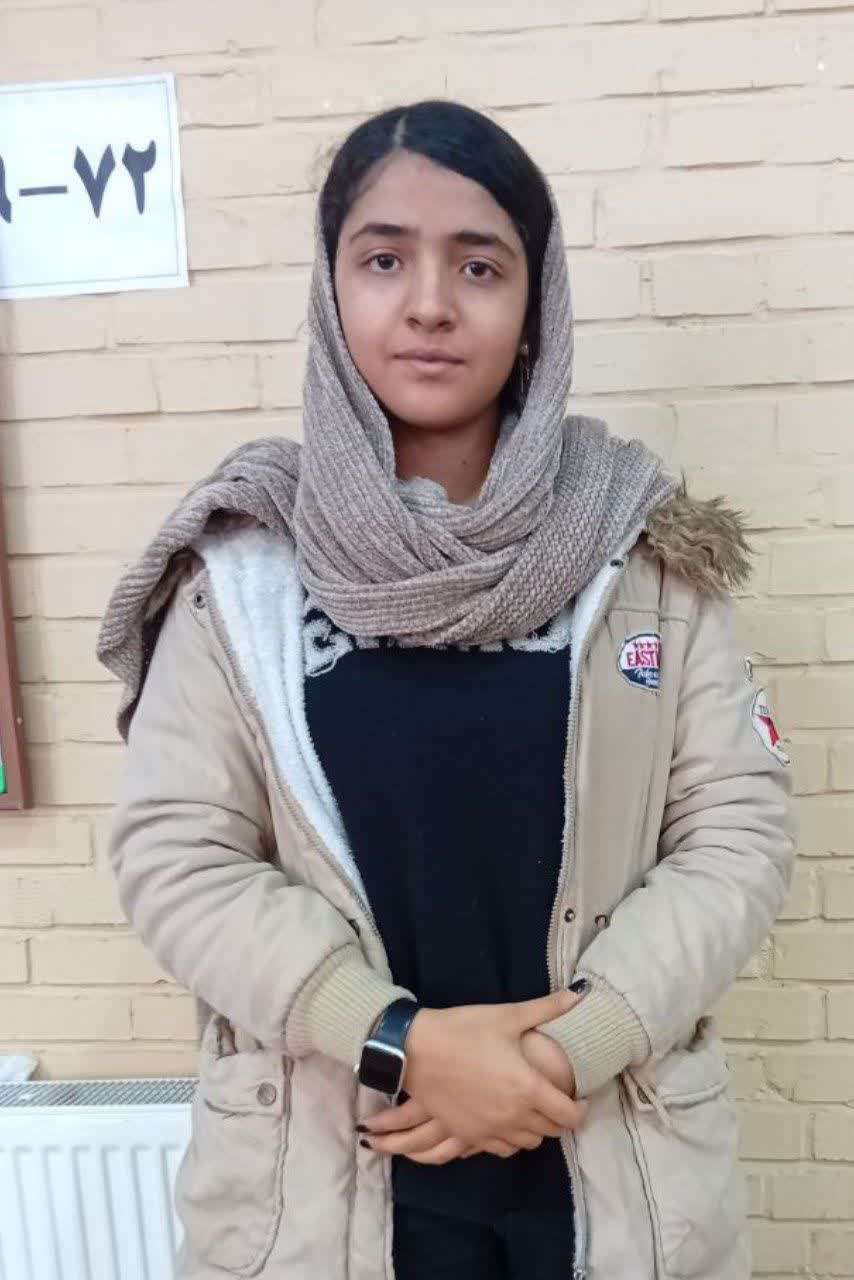 گفتگو با مبینا محمدی پایه 10تجربی قهرمان پیوستگی در پائیز