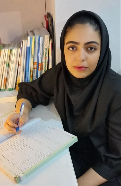 مصاحبه با آیلین نوری نژاد، دهم انسانی از لاهیجان