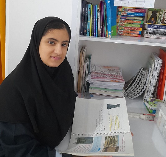 مصاحبه با یسنا رمضان نیا، دهم انسانی از لاهیجان