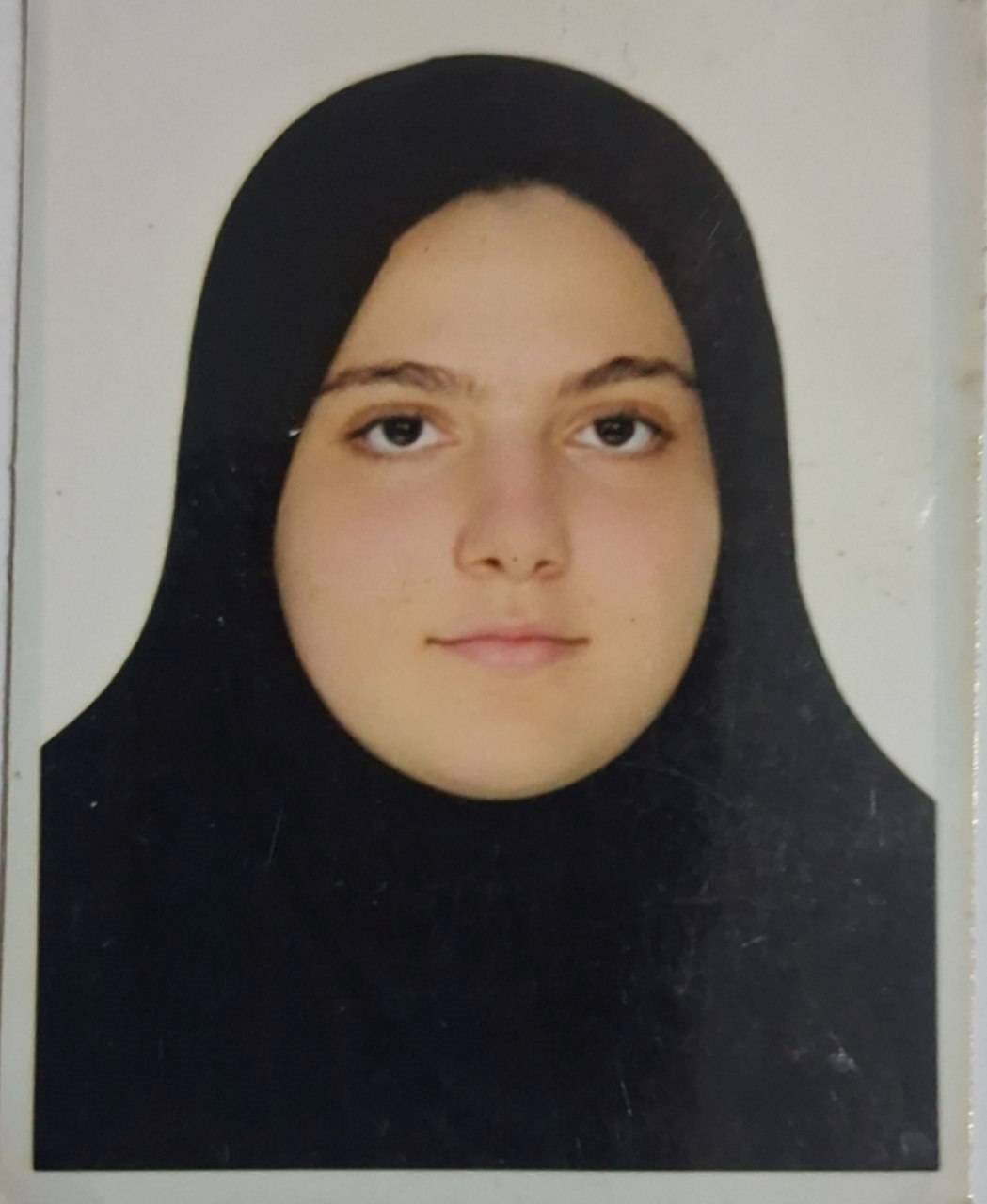 گفت و گو با ریحانه عبدی ؛ قهرمان پیوستگی پایه دوازدهم ریاضی