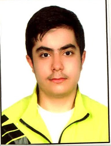 گفتگو با دانش آموز امیر علی ارسی قهرمان آزمون‌های مهر و آبان