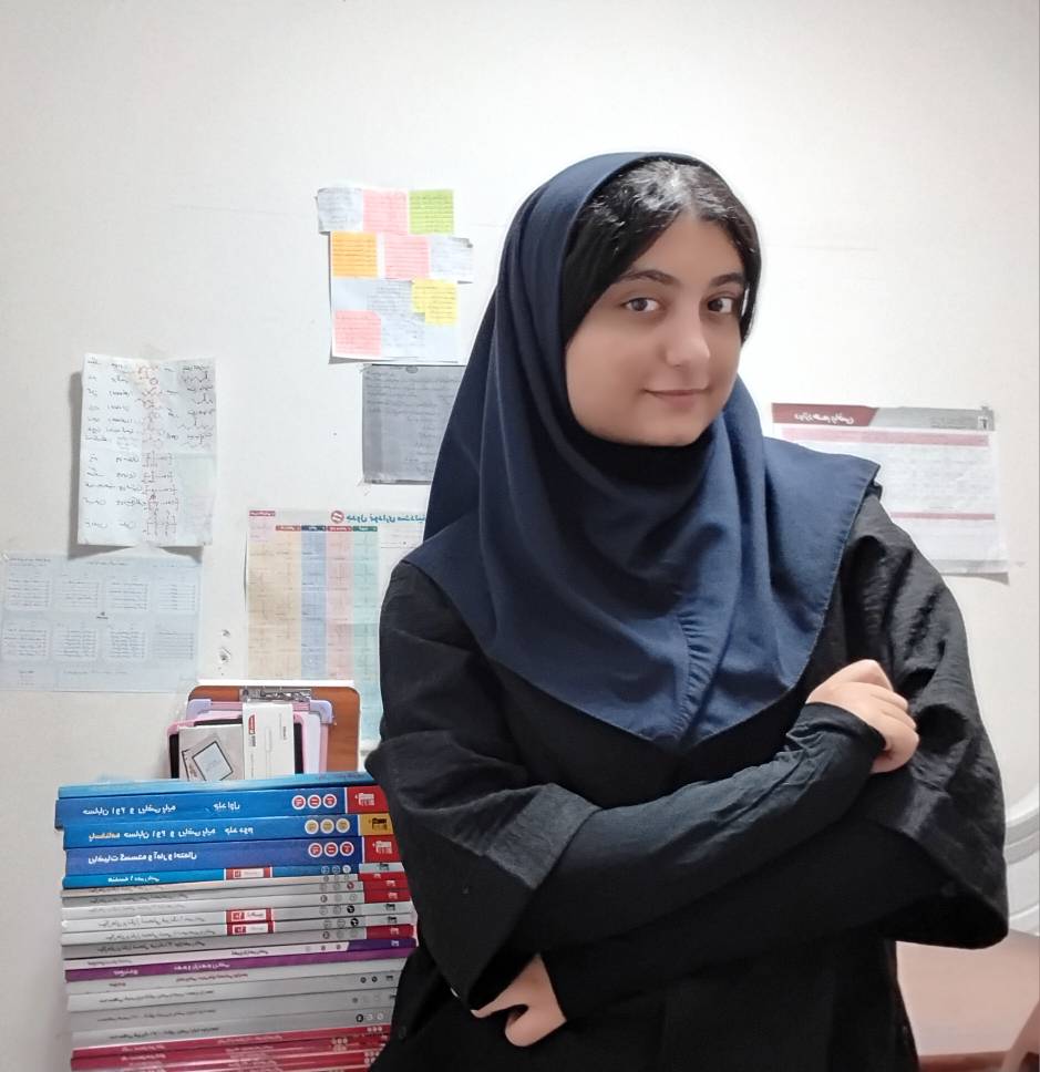 گفتگو با مهشید مرادی ؛ پایه دوازدهم رشته ریاضی