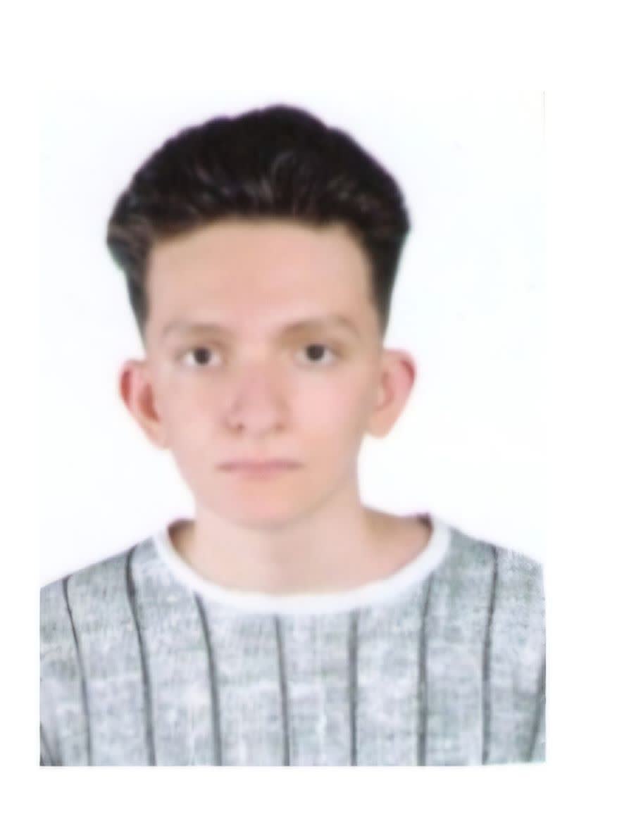 گفتگو با امیرعلی عبداله زاده یازدهم تجربی باشگاه500تاییازمیاندوآب