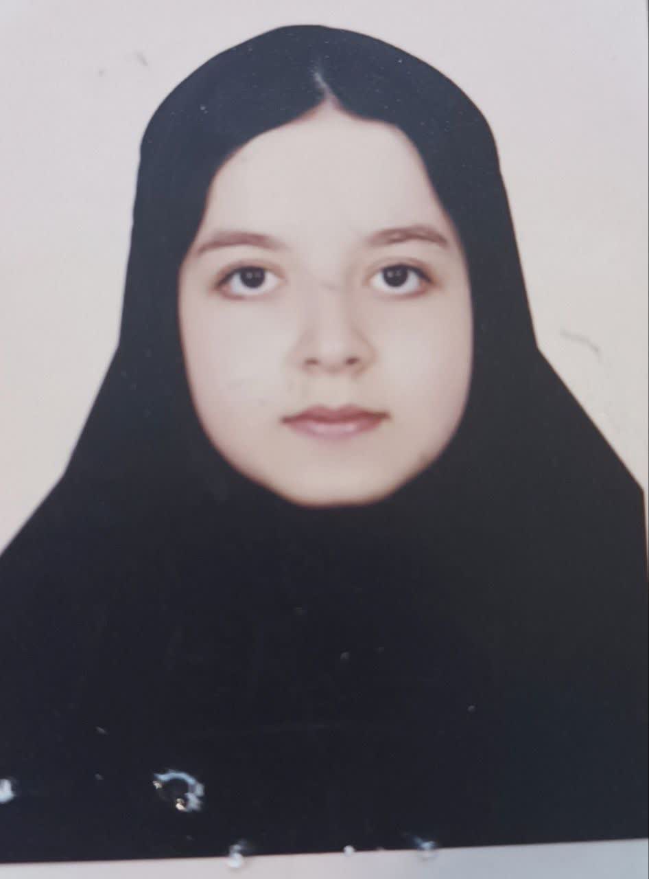 گفت وگو با سارا مشایخی  قهرمان مهر ماه نهم از میانه