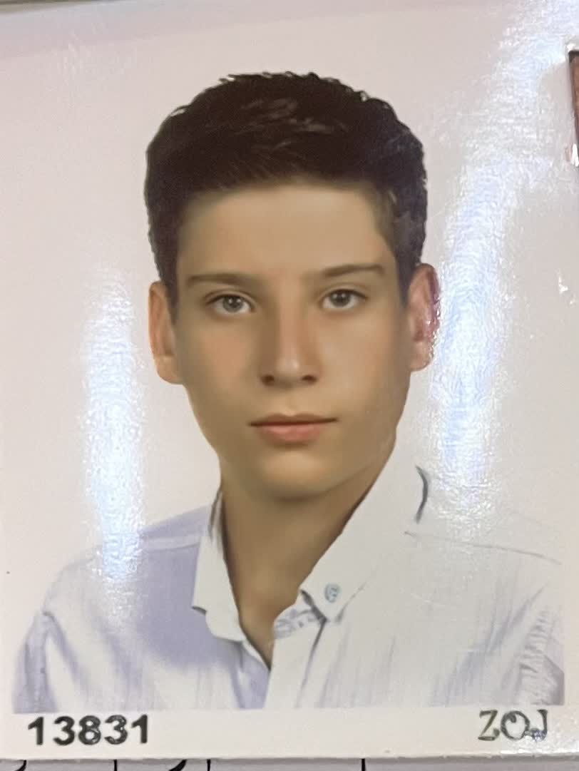 گفت و گو با محمدرضا بهزادنژاد دانش آموزپایه یازدهم ریاضی