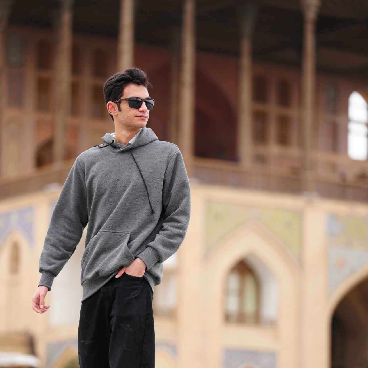 مصاحبه با نوید کاوه؛مسیرموفقیت یک دانش آموز انسانی با آزمون حضوری