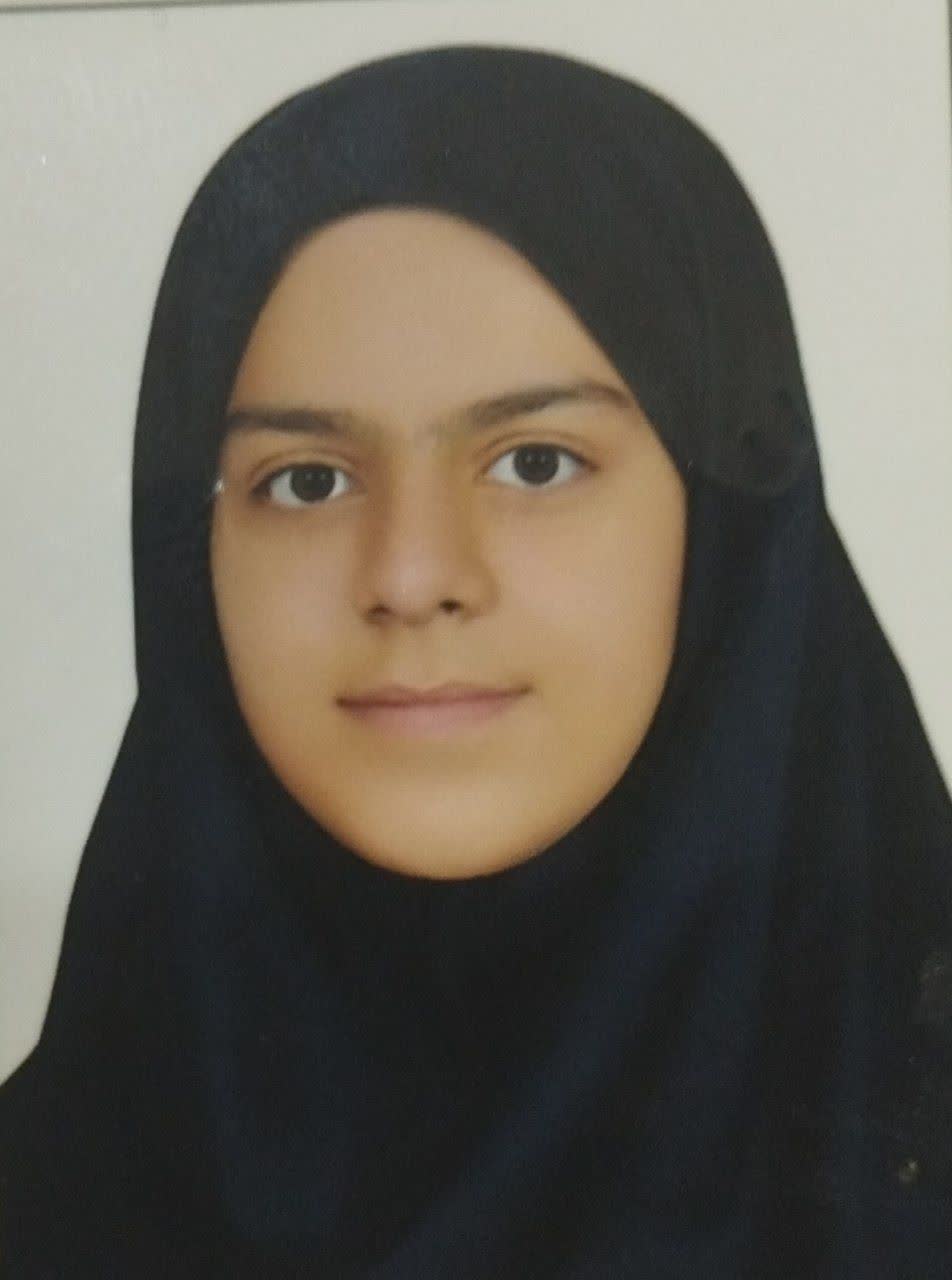 گفت و گو با بیتا قاسمی دانش آموز مقطع دوازدهم تجربی