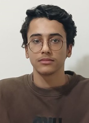 امیرمحمد درگزی کتاب اول و سه سطحی مکمل هم هستند